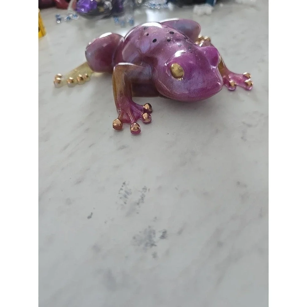 Purple Resin Frog Home Decor Figure Handmade 713